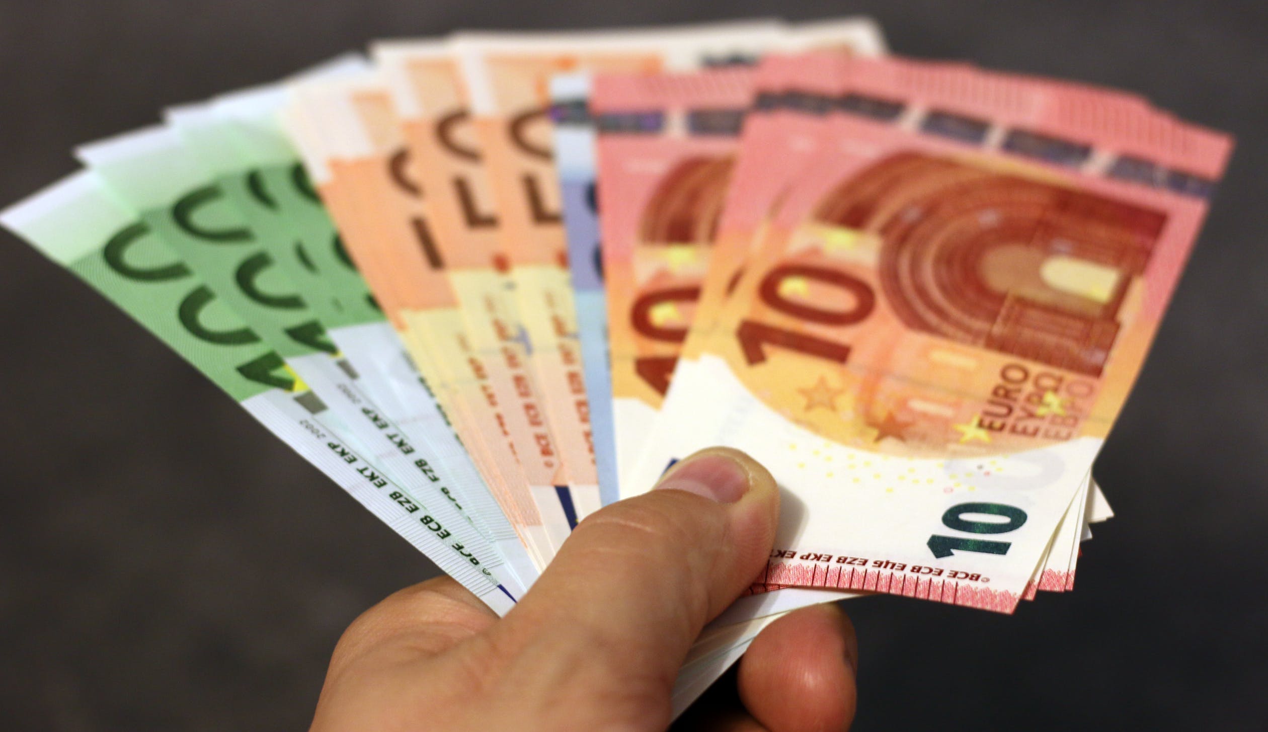 Démarrer son entreprise : la gestion de la paie